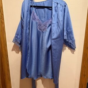 Victoria's Secret Blue Lace Sleepwear Robe